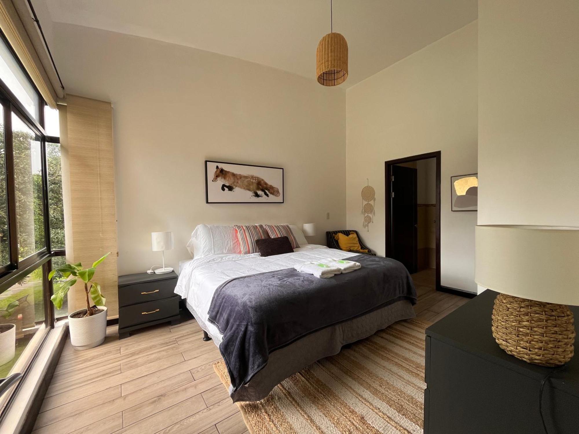Cr Mariposa Rentals Lakeview Penthouse With Office Space, Pool, Gym, Tennis Санта Ана Екстериор снимка